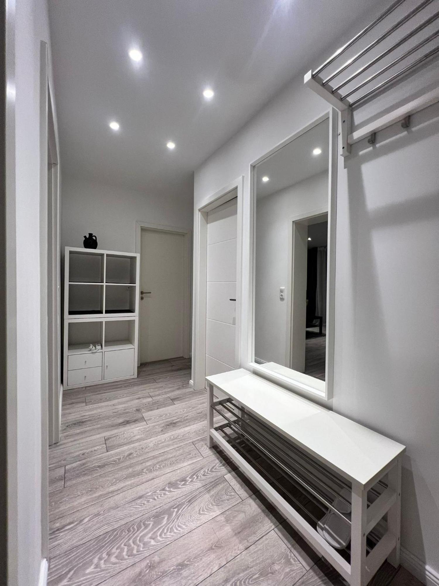3 Friedrich Ebert Strasse * Bremen